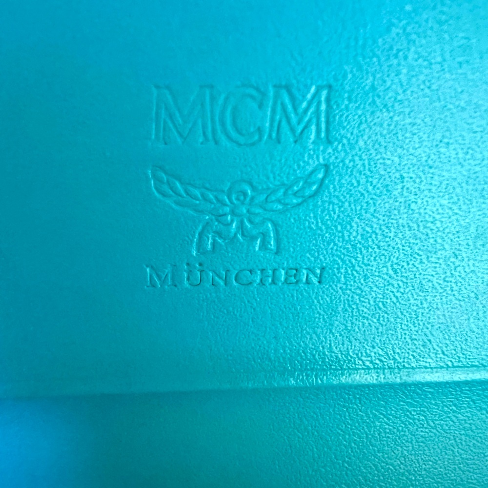 MCM Snap Long Wallet - Picture 7 of 13
